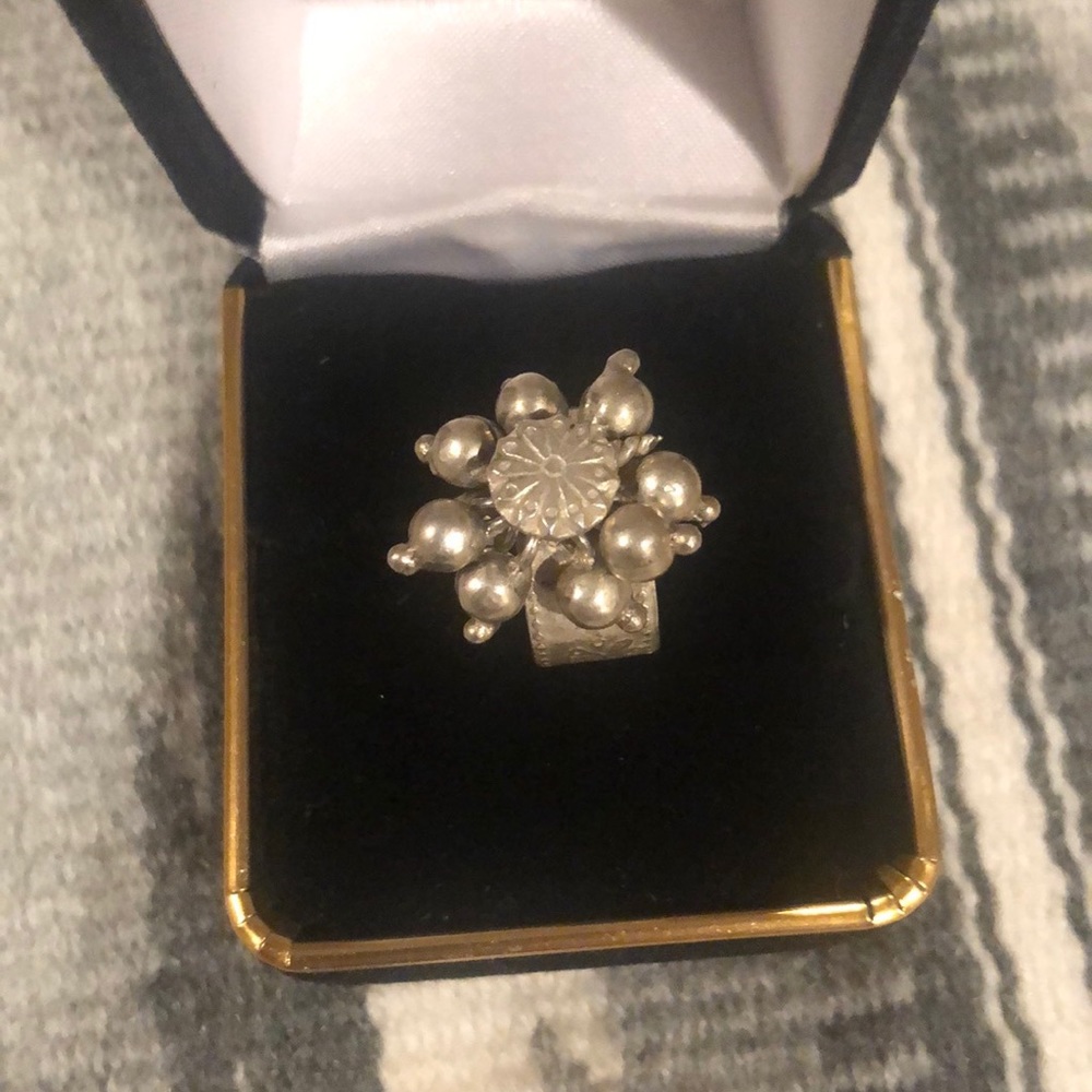 Silver Bead Ring - image 2